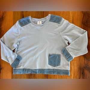 Hot Cotton Petite by Marc Ware, Light Blue Shirt w/ Fun Chambray Details, Sz MP